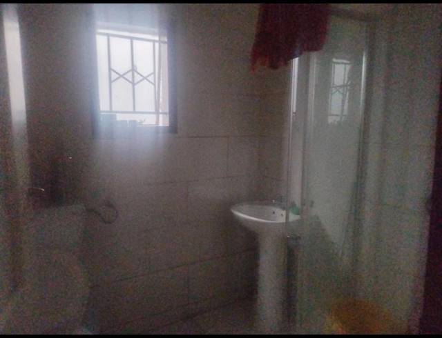 2 BEDROOM HOUSE FOR SALE IN KATLEHONG SOUTH